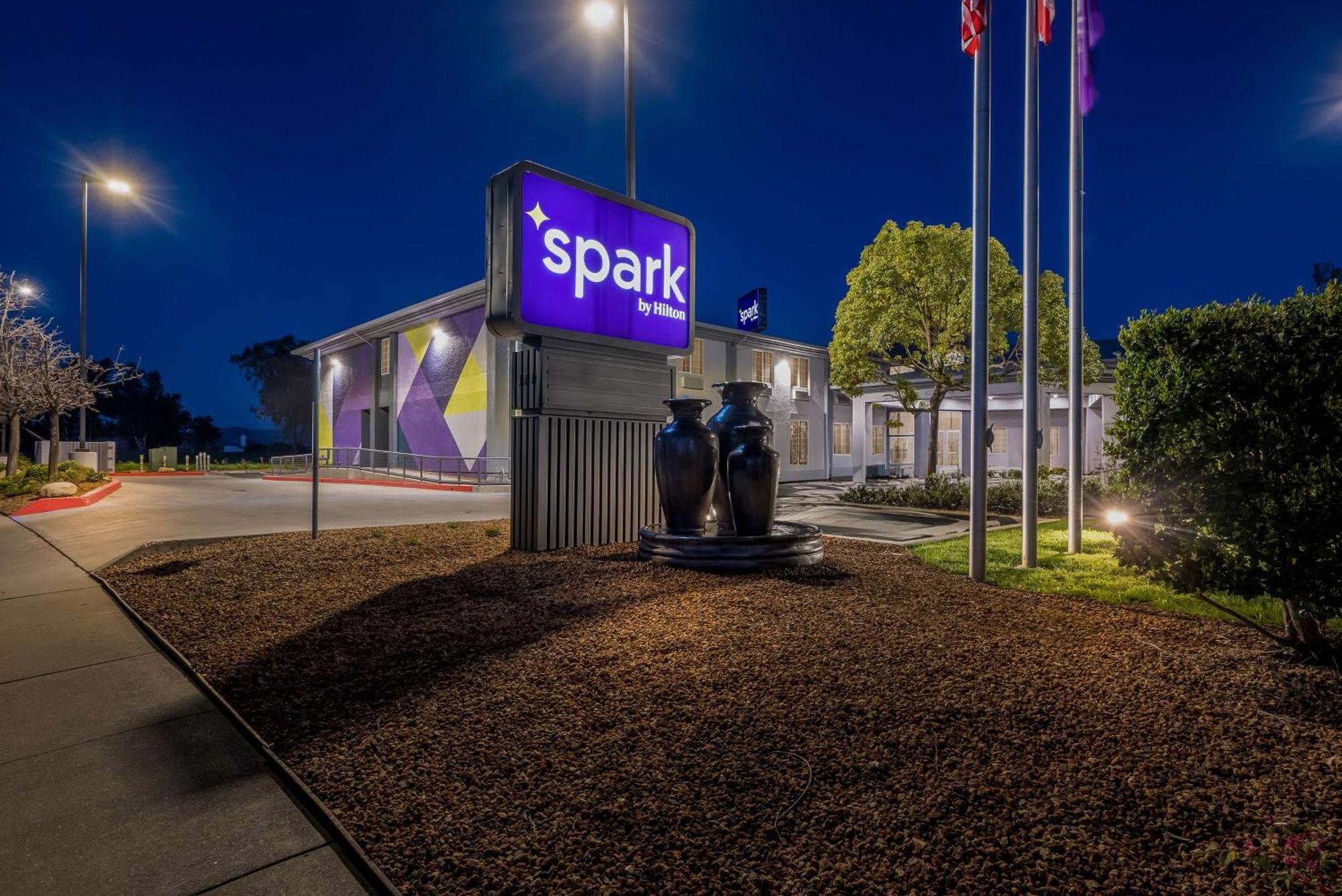 Spark By Hilton Williams Newly Opened 2025 Exterior photo